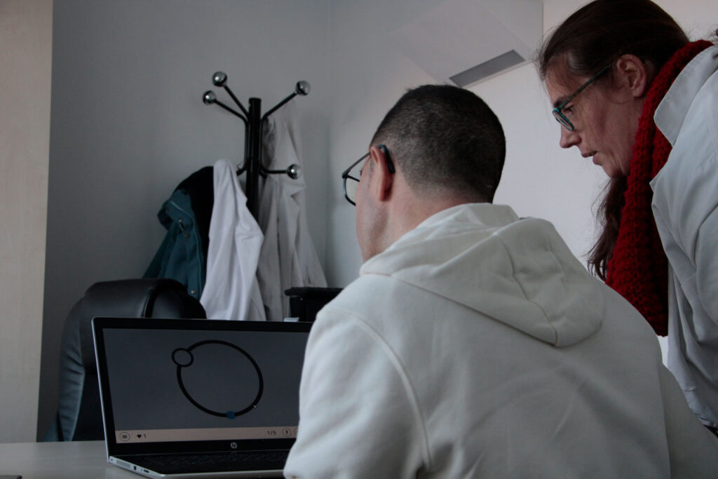 ademto esclerosis multiple (5)